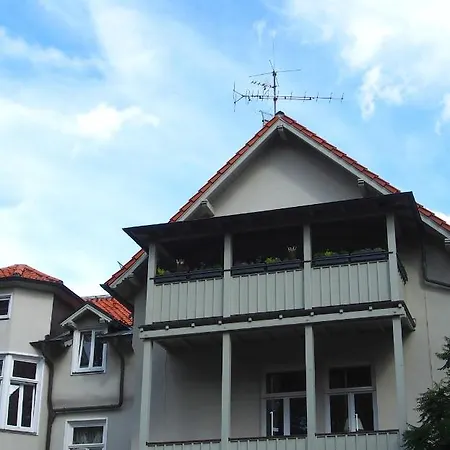Chestnut Apartment